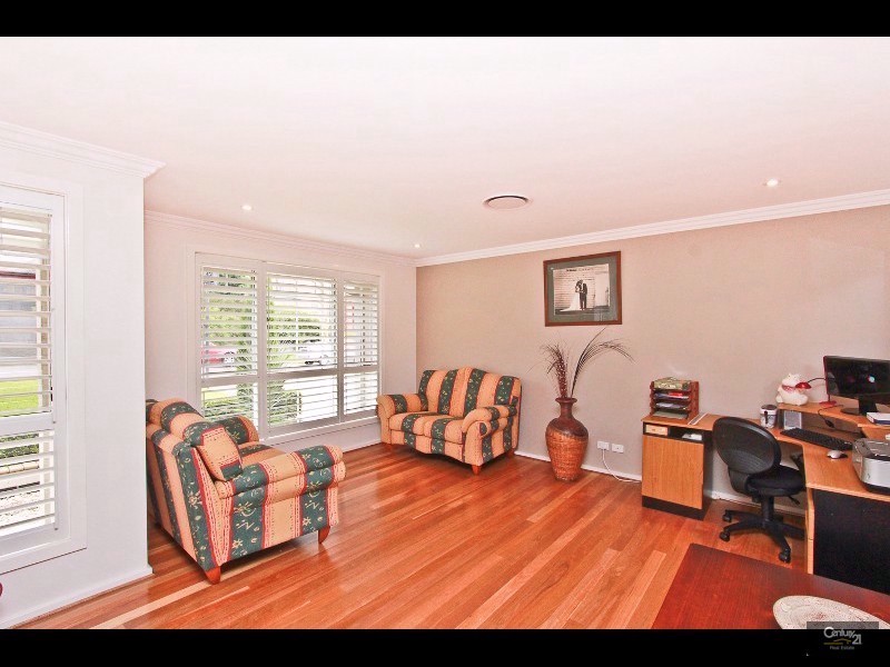 4 Morley Court, Cameron Park NSW 2285