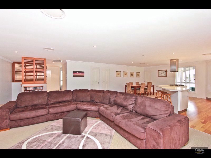 4 Morley Court, Cameron Park NSW 2285