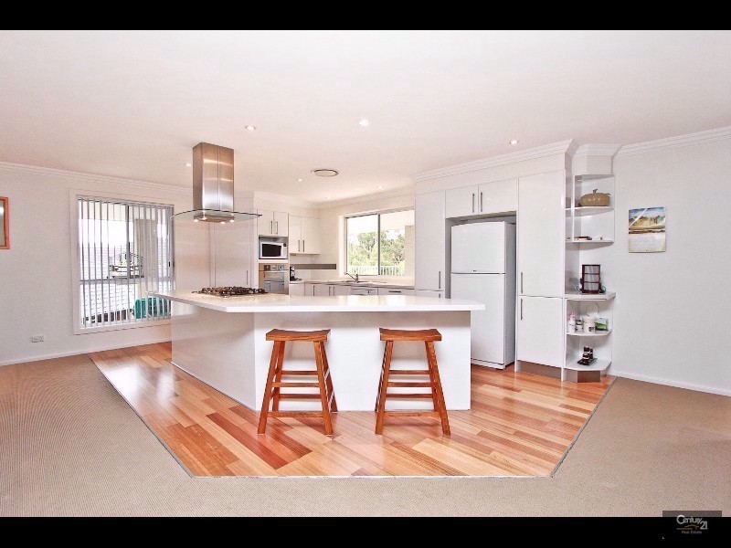 4 Morley Court, Cameron Park NSW 2285