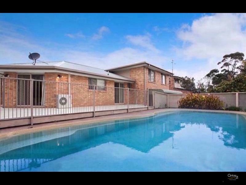 37 Admiralty Avenue, Tanilba Bay NSW 2319