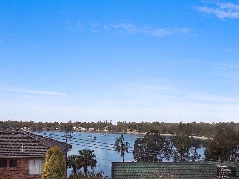 37 Admiralty Avenue, Tanilba Bay NSW 2319