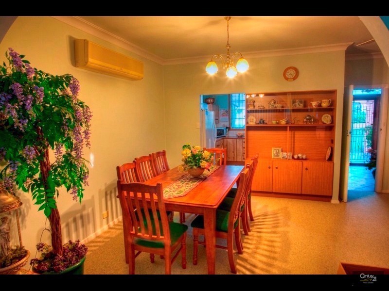 28 Deborah Street, Kotara South NSW 2289