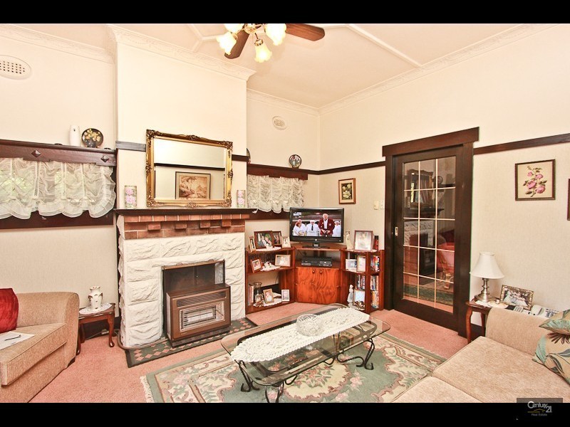 67 Lindsay Street, Hamilton NSW 2303