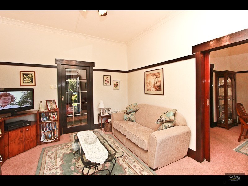 67 Lindsay Street, Hamilton NSW 2303