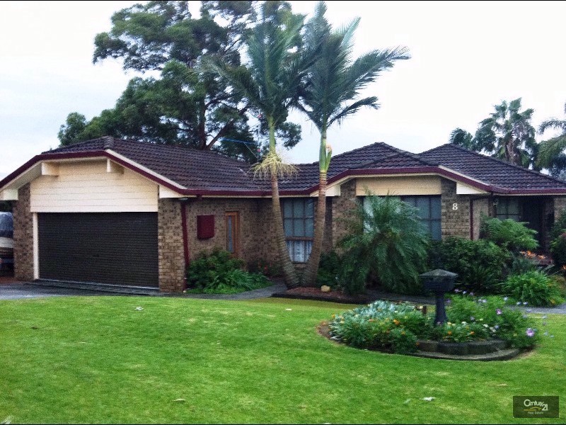 8 Carbora Close, Maryland NSW 2287