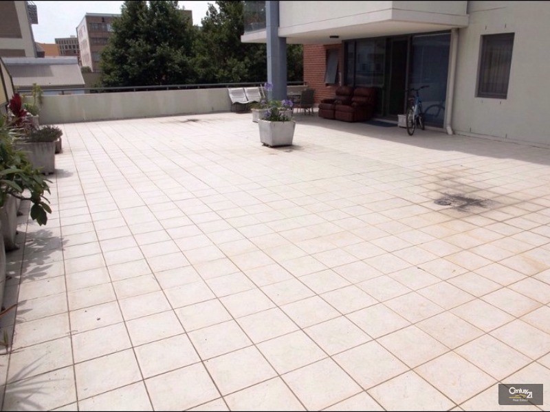 106/328  King Street, Newcastle NSW 2300