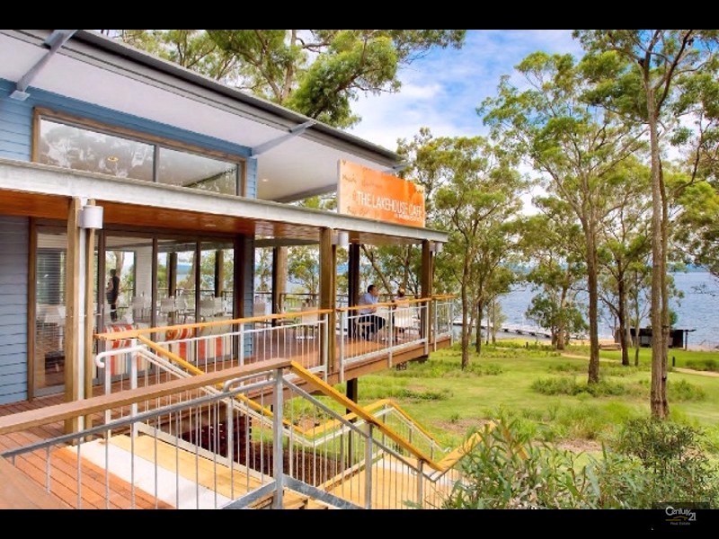 2 Stern Court, Murrays Beach NSW 2281