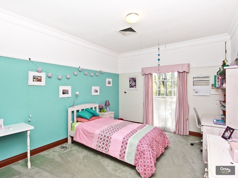 11 Montana Close, Adamstown Heights NSW 2289