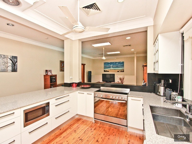 11 Montana Close, Adamstown Heights NSW 2289