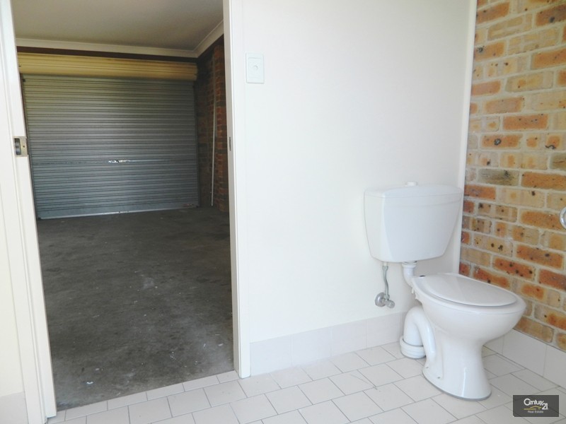 31 Decora Crescent, Warabrook NSW 2304