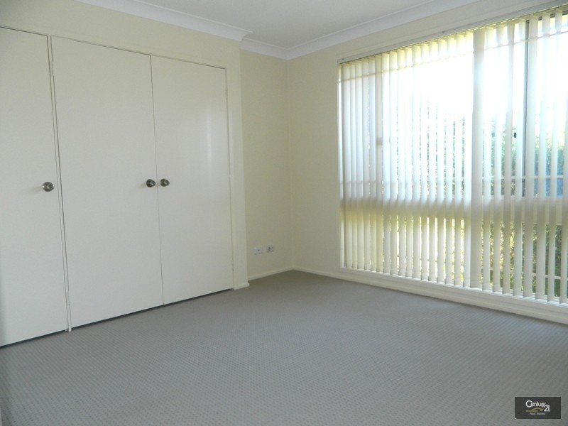 31 Decora Crescent, Warabrook NSW 2304