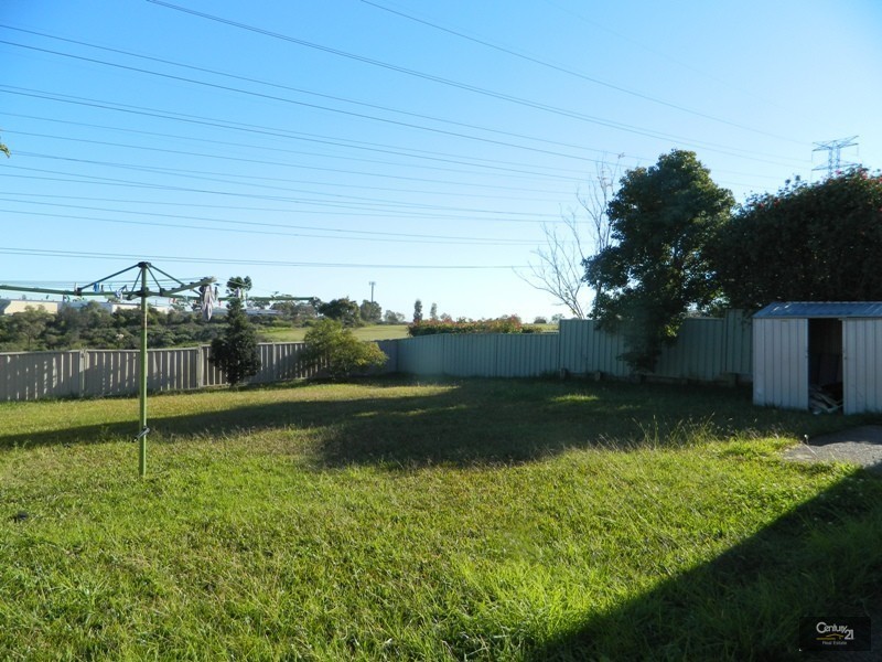 31 Decora Crescent, Warabrook NSW 2304