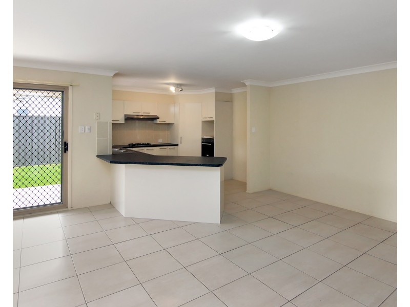 94 Northlakes Drive, Cameron Park NSW 2285