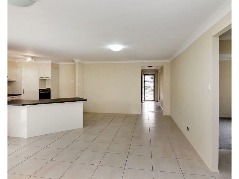 94 Northlakes Drive, Cameron Park NSW 2285