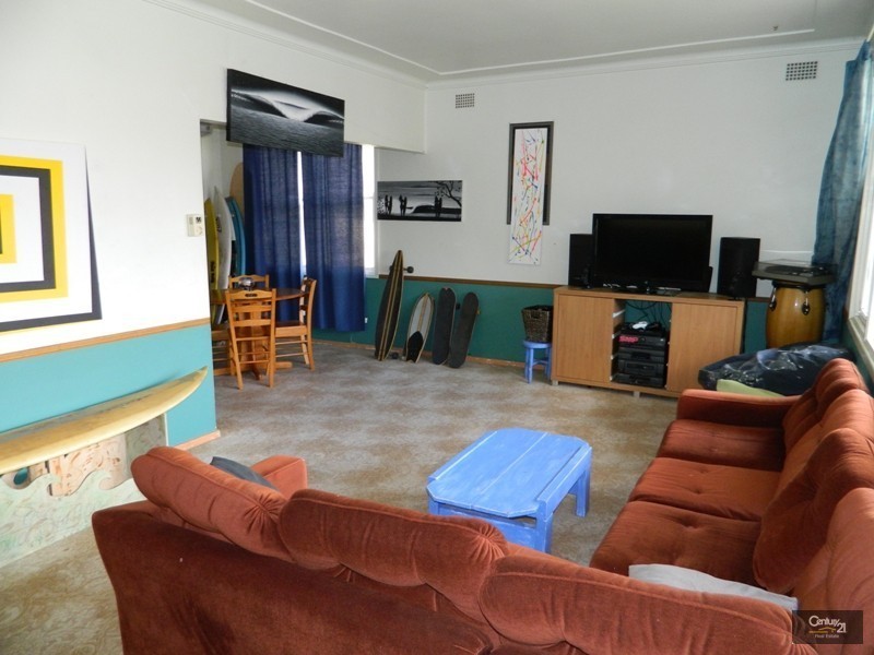 31 Nesca Parade, Cooks Hill NSW 2300