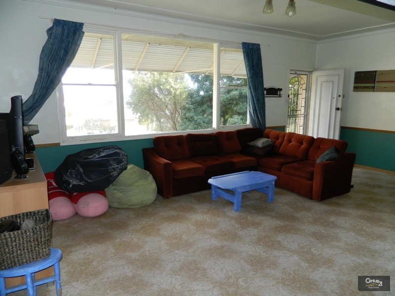 31 Nesca Parade, Cooks Hill NSW 2300