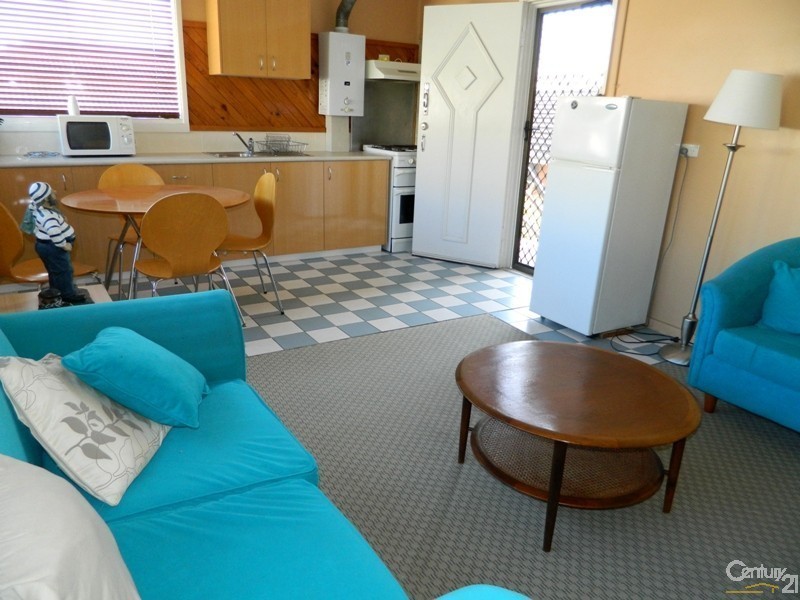 3/4 Mosbri Crescent, The Hill NSW 2300