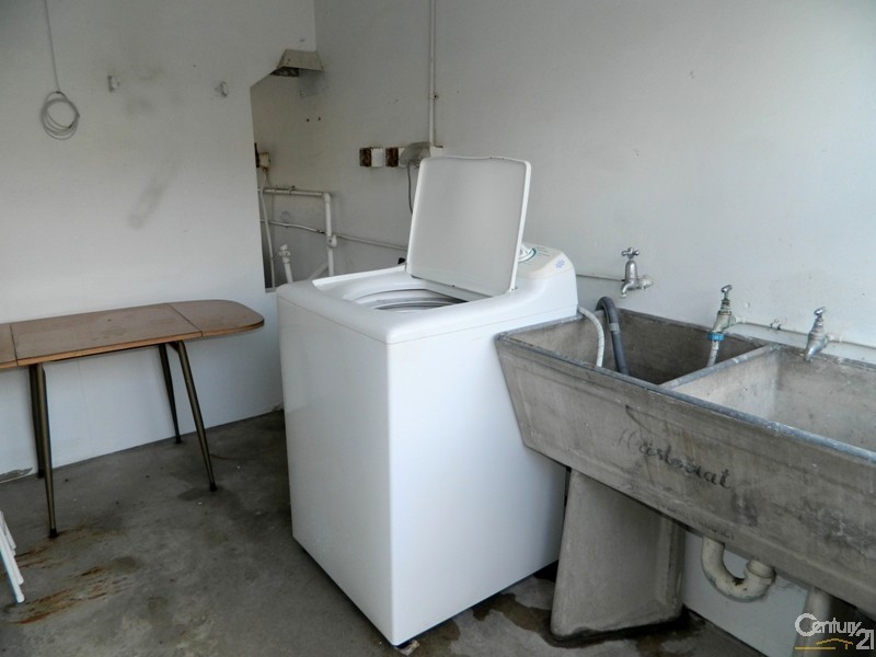 3/4 Mosbri Crescent, The Hill NSW 2300