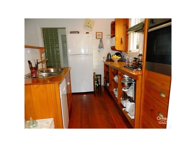 5 Thomas Street, Islington NSW 2296