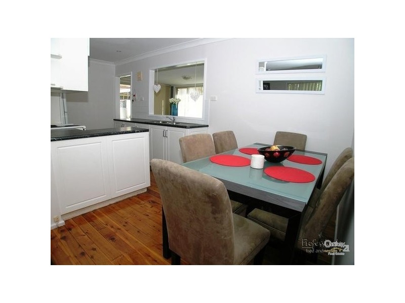 64 Jubilee Road, Elermore Vale NSW 2287