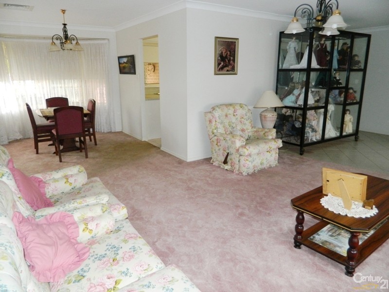 16 Lemonwood Circuit, Thornton NSW 2322