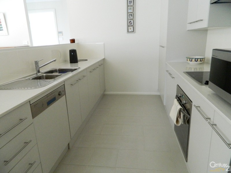 3/5A Royal Street, New Lambton NSW 2305