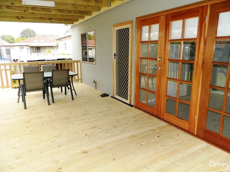 19 Howell Street, Kotara NSW 2289