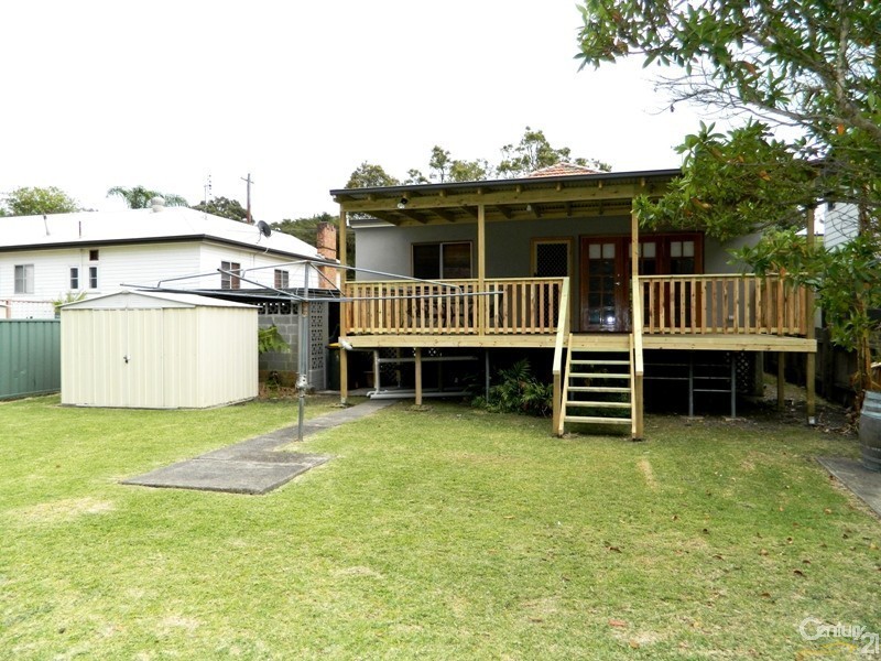 19 Howell Street, Kotara NSW 2289