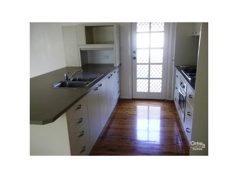 118 Crescent Road, Waratah NSW 2298