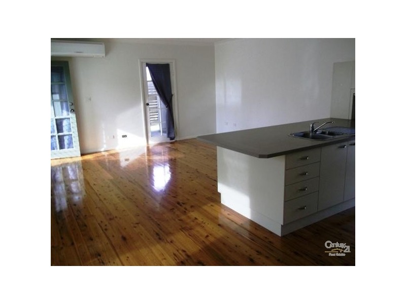 118 Crescent Road, Waratah NSW 2298