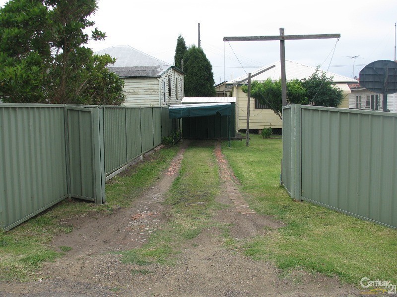 177 Turton Road, Waratah NSW 2298