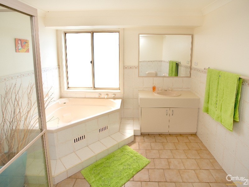 20 Creighton Drive, Medowie NSW 2318