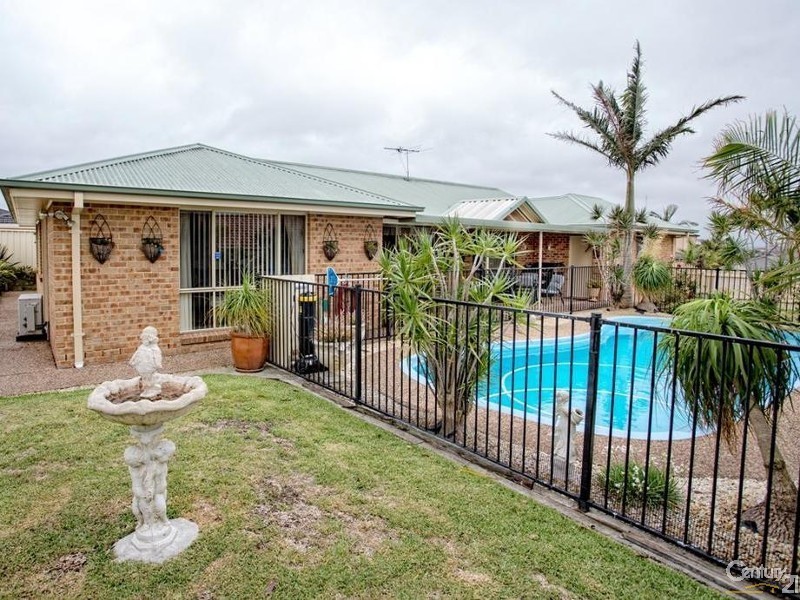 24 Laurina Avenue, Thornton NSW 2322