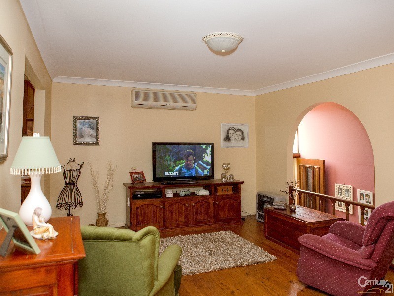 2 Beron Street, Elermore Vale NSW 2287