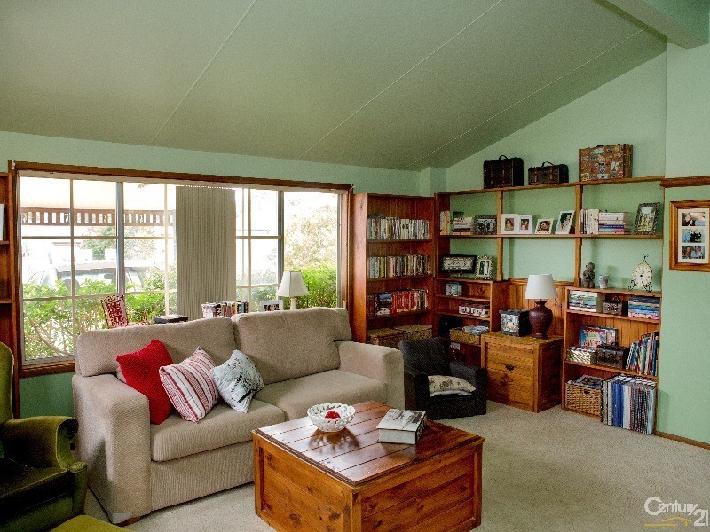 2 Beron Street, Elermore Vale NSW 2287