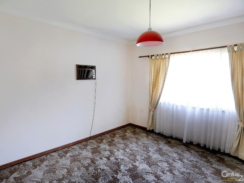 27 Irelands Avenue, Mayfield NSW 2304