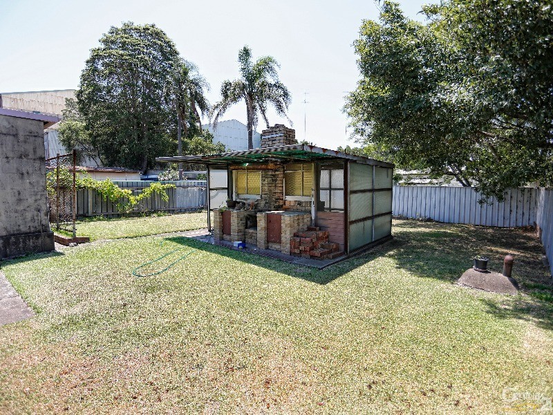 27 Irelands Avenue, Mayfield NSW 2304