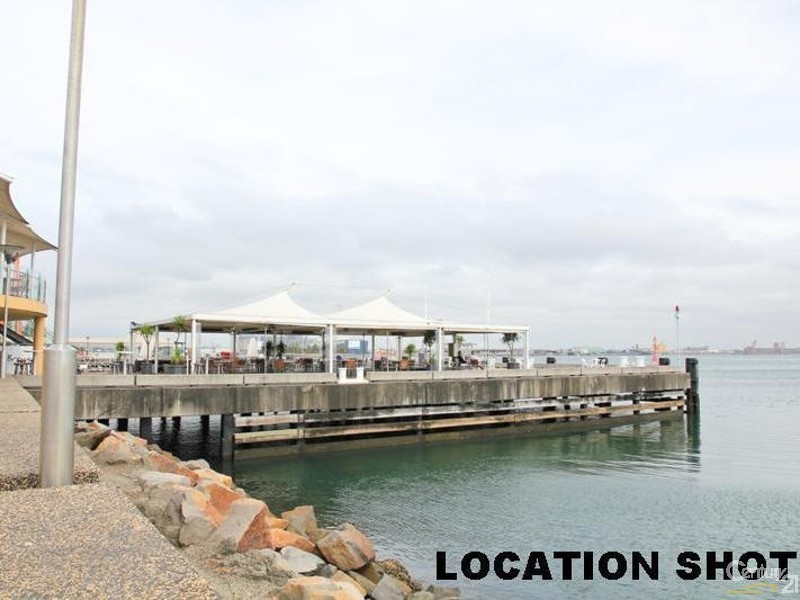 16/28-30 Watt Street, Newcastle NSW 2300