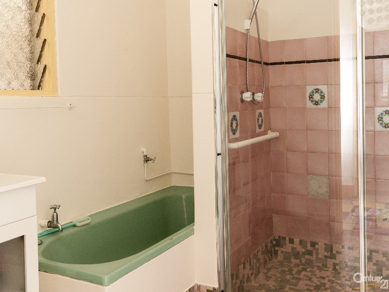 18 Cowper Street, Georgetown NSW 2298