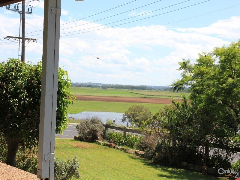 257 Morpeth Road, Raworth NSW 2321