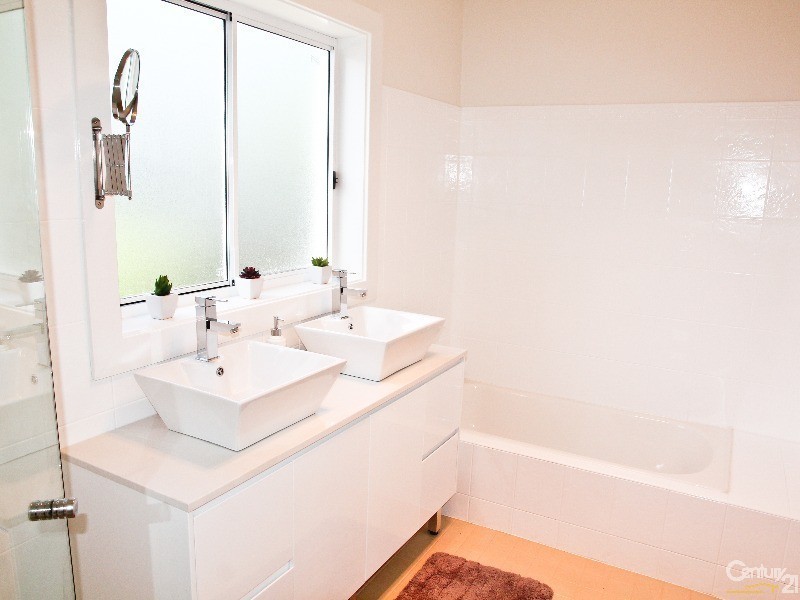 6 St James Road, New Lambton NSW 2305