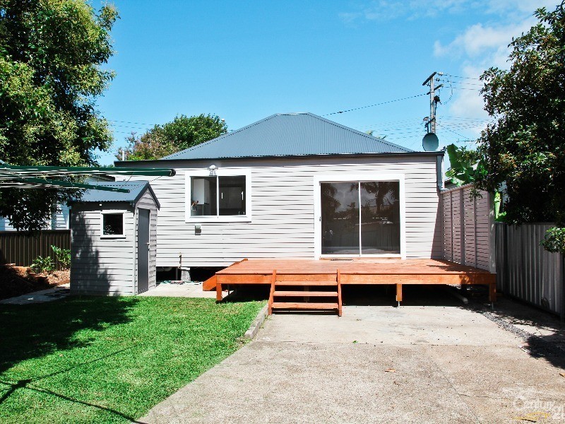 6 St James Road, New Lambton NSW 2305