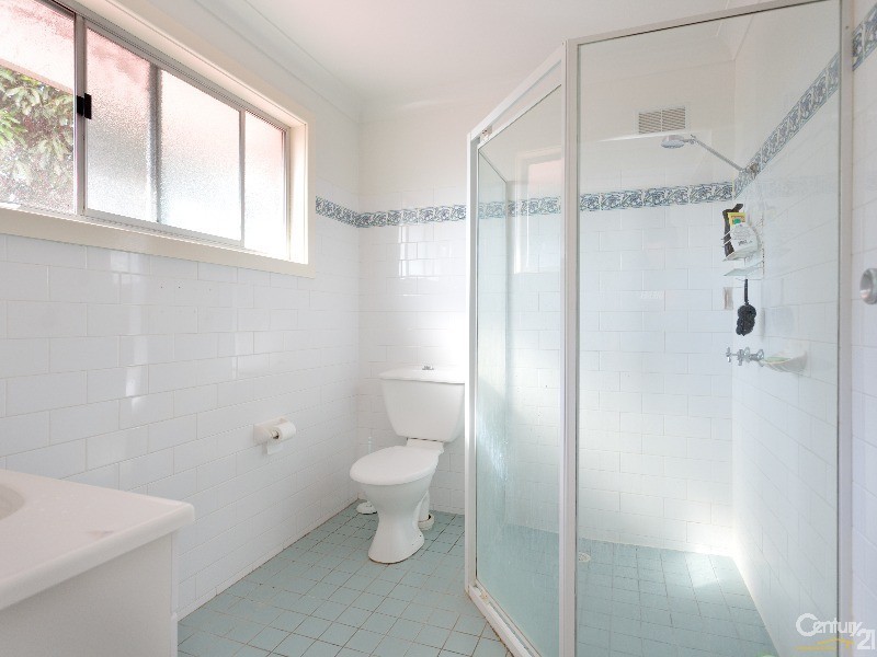 7 Thorn Road, Hamilton North NSW 2292