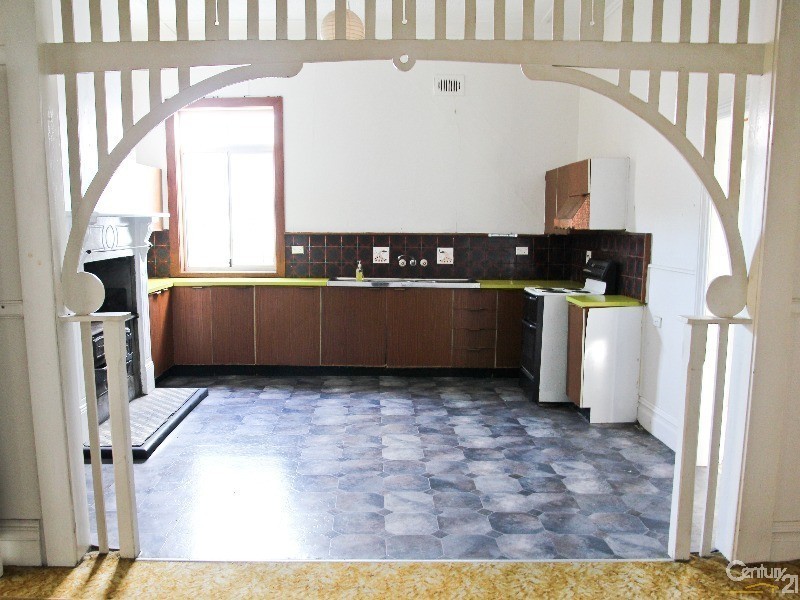 31 Chinchen Street, Islington NSW 2296