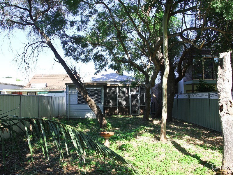 31 Chinchen Street, Islington NSW 2296