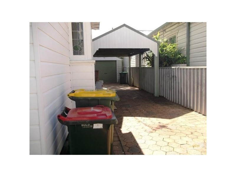 24 Cram Street, Merewether NSW 2291