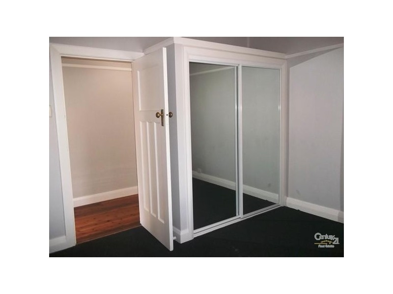 24 Cram Street, Merewether NSW 2291