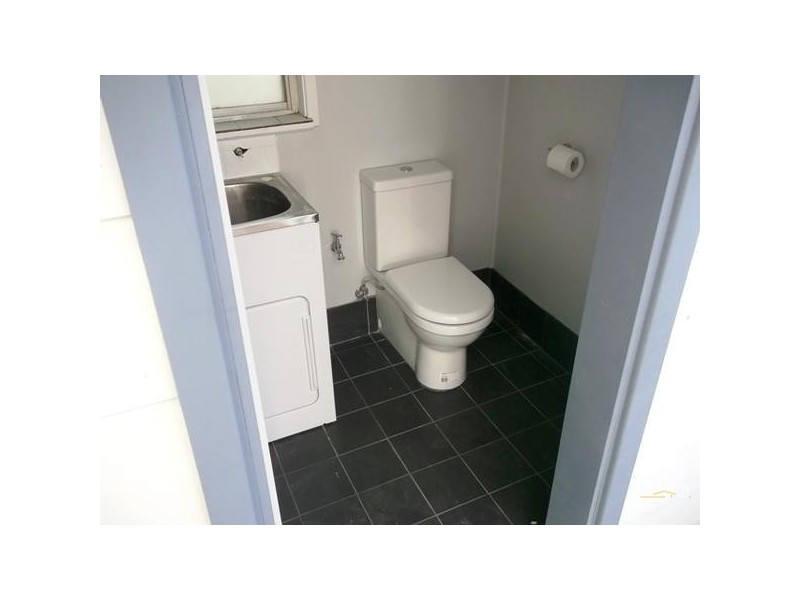 24 Cram Street, Merewether NSW 2291