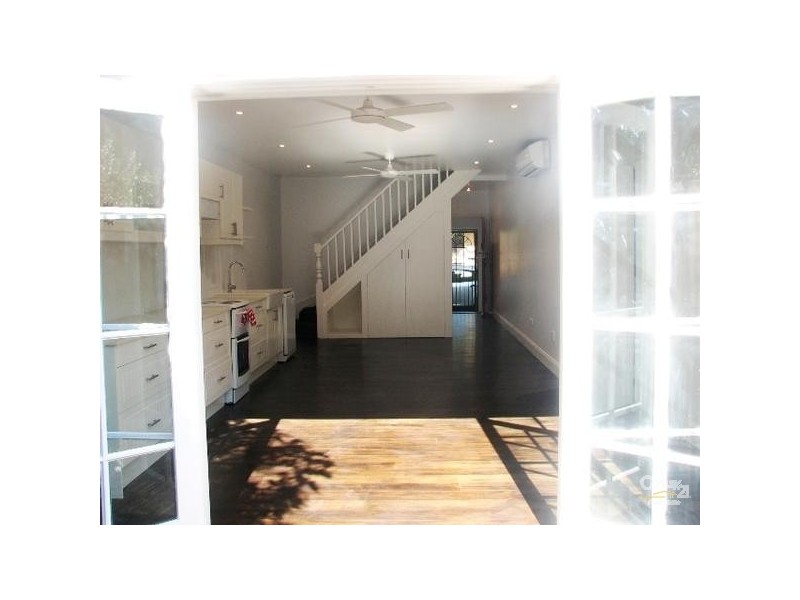 20 Council Street, Cooks Hill NSW 2300