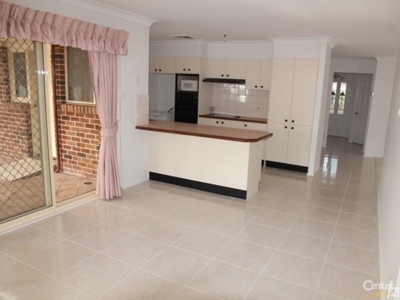 51 Decora Crescent, Warabrook NSW 2304